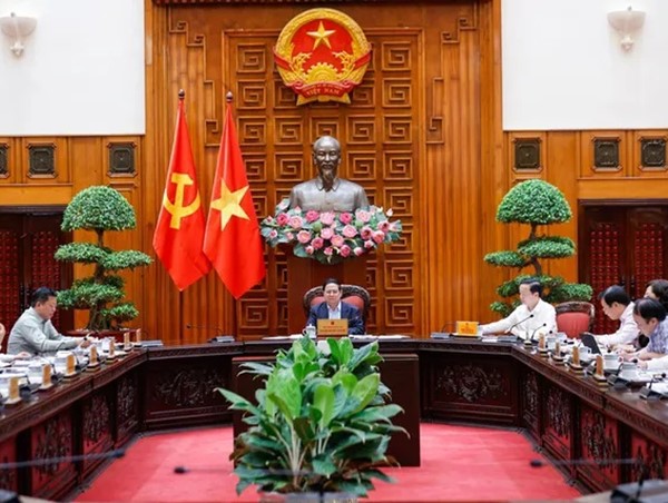 Bàn giao ranh giới giải phóng mặt bằng Dự án đường sắt Lào Cai - Hà Nội - Hải Phòng trong tháng 5/2025