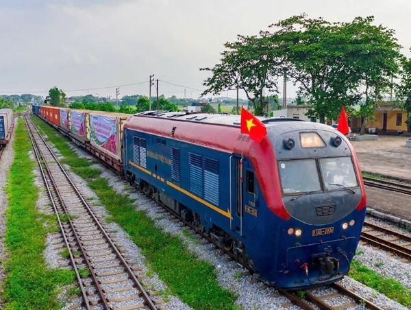 Dồn lực giải phóng mặt bằng tuyến đường sắt Lào Cai - Hà Nội - Hải Phòng