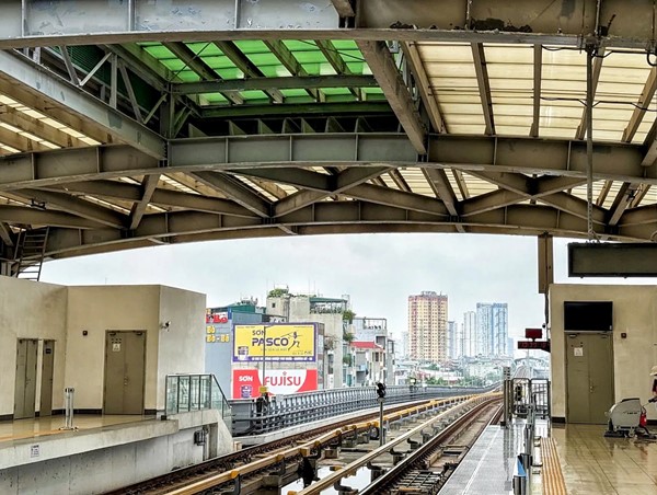 Kiến nghị sửa chữa nhà ga tuyến đường sắt Cát Linh - Hà Đông