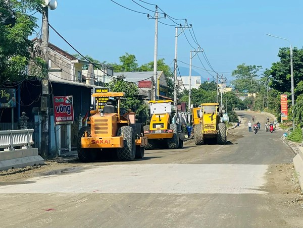 Bấp bênh nguồn cung vật liệu cho các dự án giao thông tại Quảng Nam