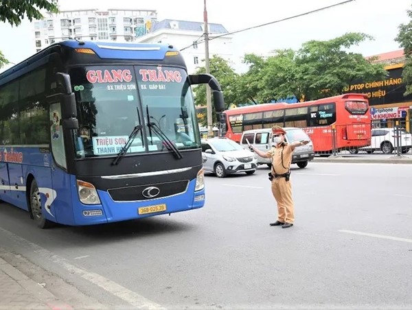 Đề xuất bỏ giới hạn giờ lái xe của tài xế theo tuần