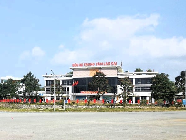 Hơn 1.800 phương tiện vận tải sẵn sàng phục vụ tuyến Lào Cai - Yên Bái