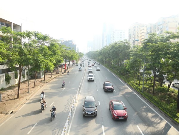 Ngày đầu tổ chức lại giao thông đường Võ Chí Công: tình trạng ùn tắc được cải thiện