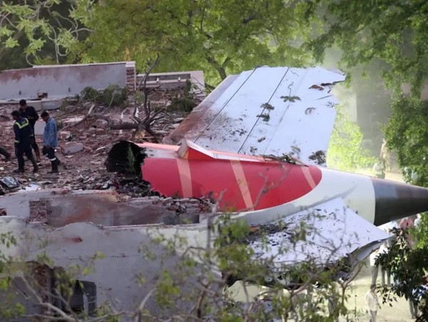 Công bố tình tiết sốc vụ tai nạn máy bay Air India khiến 260 người thiệt mạng