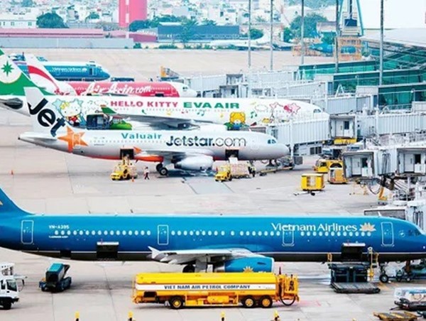 Khẩn trương hoàn thiện dự thảo Luật Hàng không dân dụng Việt Nam