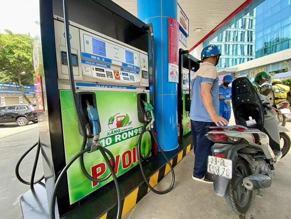 Bắt đầu thí điểm bán xăng E10 từ ngày 1/8