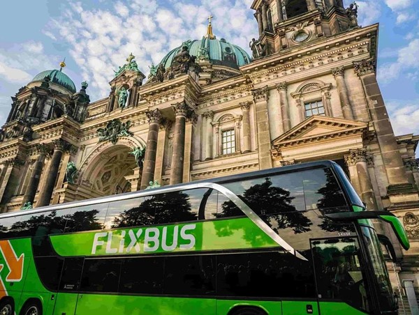 Các nước kiểm soát tích cực hoạt động xe vận tải