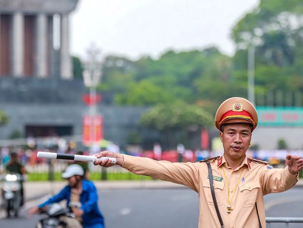Hà Nội: Tạm cấm đường, hạn chế phương tiện từ 7 giờ 30 phút ngày 19/8