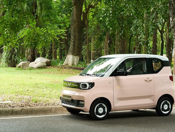 Những mẫu xe dành cho chị em tại Việt Nam