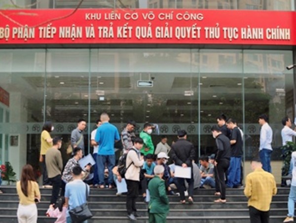 Sở GTVT Hà Nội cam kết không để tiêu cực trong cấp đổi giấy phép lái xe