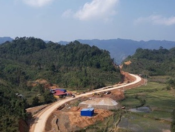 Phê duyệt hỗ trợ Dự án đường kết nối Ba Bể sang Na Hang