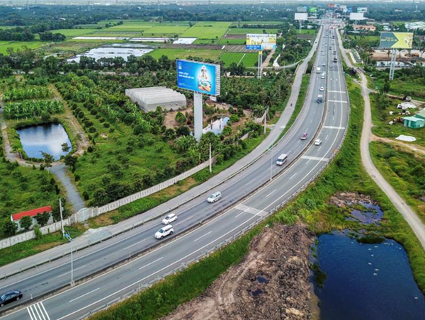 Ưu tiên nâng cấp 5 tuyến cao tốc có nhu cầu cấp bách