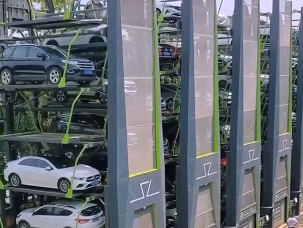 Bãi đỗ xe vòng xoay: Tiết kiệm không gian cho đô thị