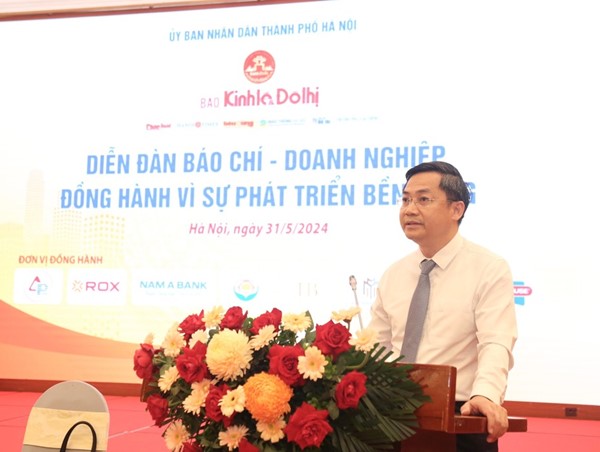 Báo chí, doanh nghiệp góp phần xây dựng, phát triển Thủ đô văn minh hiện đại