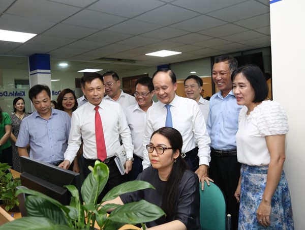 Báo chí chống tiêu cực - bản lĩnh, sắc bén