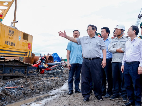 Quyết tâm hoàn thành khoảng 1.200 km cao tốc cho đồng bằng sông Cửu Long