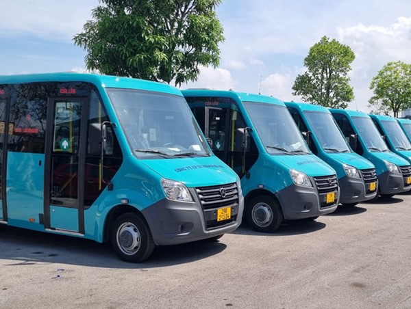 Từ năm 2025, xe buýt được sử dụng xe từ 8 chỗ trở lên thay vì từ 17 chỗ