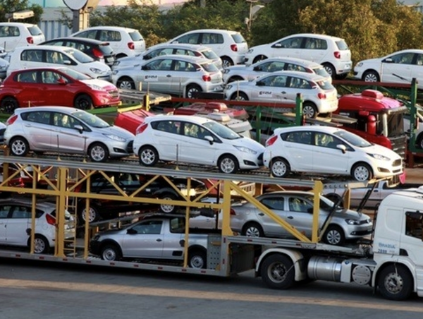Số lượng ô tô nhập khẩu tháng 7 tăng cao nhất từ đầu năm đến nay