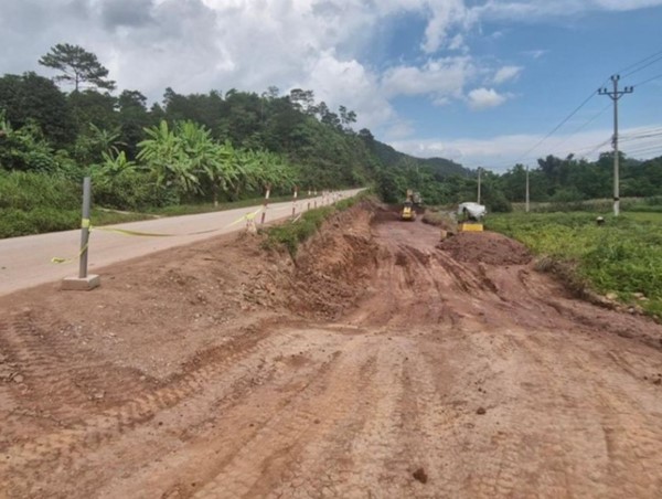 Thi đua 200 ngày đêm hoàn thành nâng cấp đoạn Km18-Km80 quốc lộ 4B