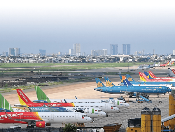 Gần 40% số chuyến bay cất cánh bị chậm giờ