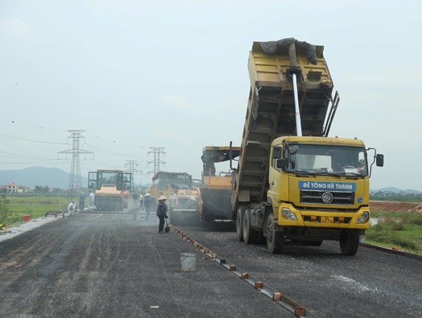 Tập trung đẩy nhanh tiến độ đường Vành đai 4 - Vùng Thủ đô Hà Nội