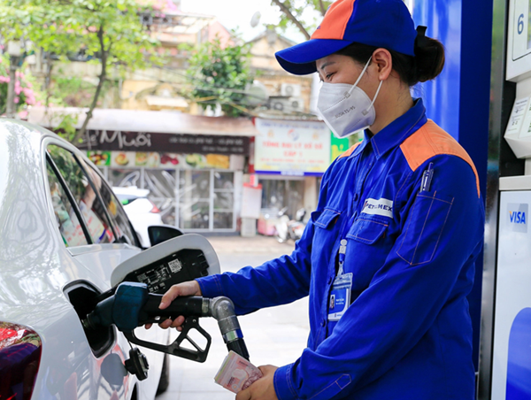 Giá xăng dầu đồng loạt giảm từ chiều ngày 22/8