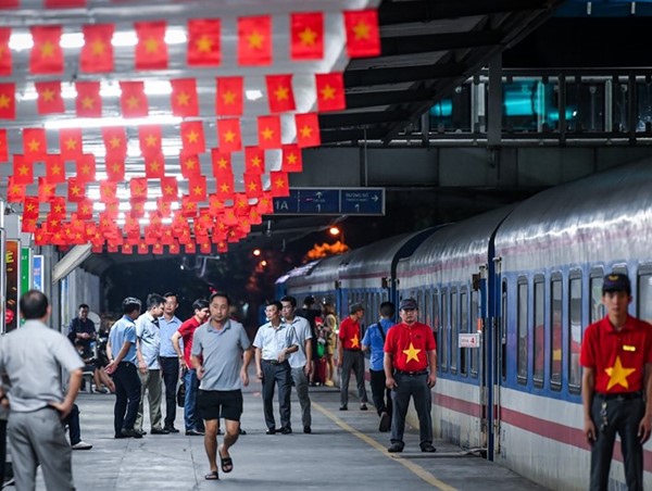 Đường sắt “cháy vé” tàu cao điểm nghỉ Lễ 2/9