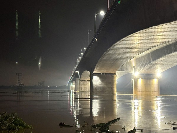 Sở GTVT Hà Nội tăng cường kiểm tra độ an toàn của các cầu vượt sông