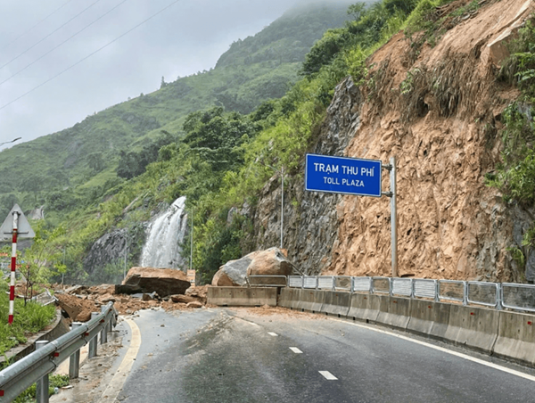 Bàn giải pháp phòng tránh sụt trượt trên đường giao thông