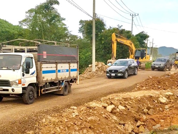 Lâm Đồng: thông xe đường tỉnh lộ sau sự cố sạt lở