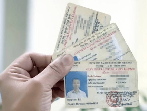 Nhiều địa phương có nguy cơ phải tạm dừng cấp đổi bằng lái xe do hết phôi ấn chỉ