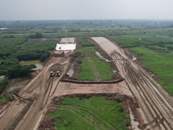 Bộ GTVT yêu cầu xử lý dứt điểm các dự án chậm tiến độ