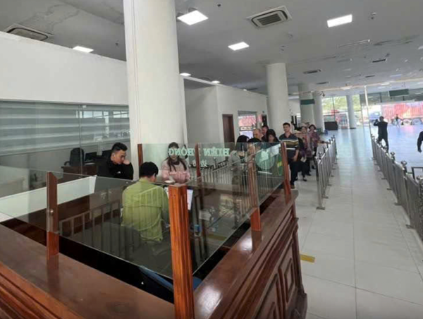 Khôi phục tuyến vận tải hành khách Đông Hưng (Trung Quốc) - Móng Cái (Việt Nam)