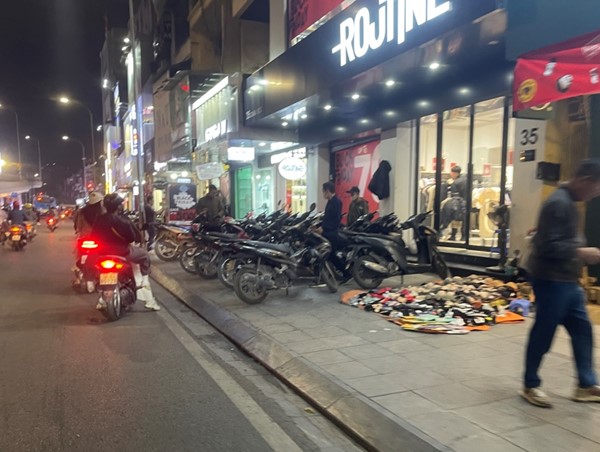 Cần biện pháp mạnh xử lý vi phạm trật tự đô thị dịp cuối năm