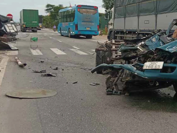 Tài xế gây tai nạn làm 3 người chết rồi bỏ trốn lĩnh 8 năm tù