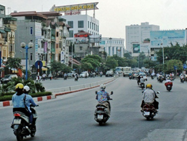 Thí điểm điều chỉnh tổ chức giao thông đường Minh Khai, quận Hai Bà Trưng