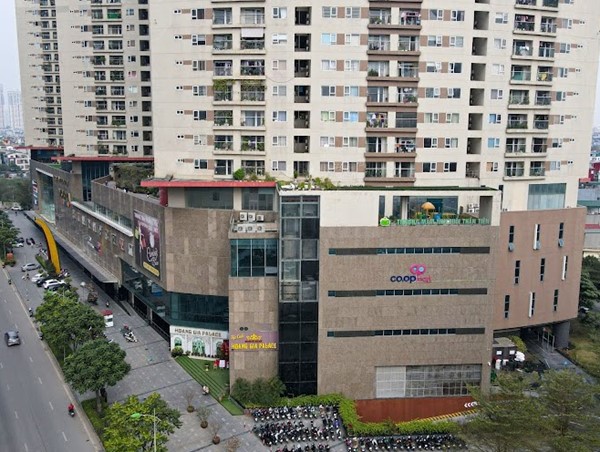 Cấm lưu thông trên đường Văn Khê (Hà Đông) để thi công cầu vượt cho người đi bộ