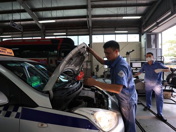 Từ 1/1/2025: Không còn đăng kiểm tạm 15 ngày với ô tô