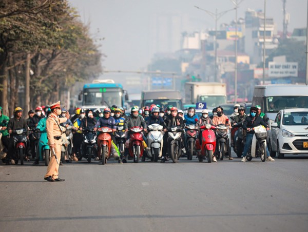 Người dân nâng cao ý thức tham gia giao thông do mức phạt cao