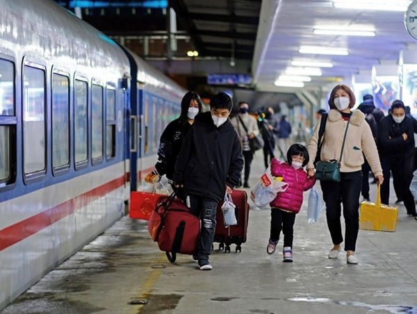 Ngành đường sắt công bố đường dây nóng cho dịp Tết Nguyên đán và lễ hội Xuân Ất Tỵ