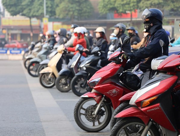 Giảm tình trạng tham gia giao thông kiểu “điền vào chỗ trống” vì sợ phạt