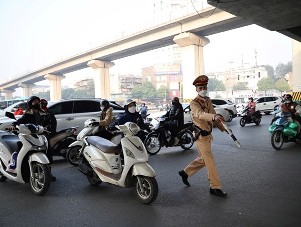 Sợ phạt, ý thức tham gia giao thông chuyển biến