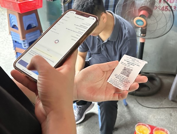 Hà Nội mở rộng thí điểm thanh toán giá dịch vụ trông giữ xe không sử dụng tiền mặt