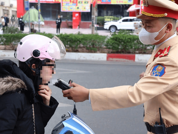 Xử lý hơn 4.800 tài xế vi phạm giao thông ngày Mùng 3 Tết