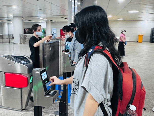 TP Hồ Chí Minh sắp triển khai vé điện tử chung cho metro số 1 và xe buýt