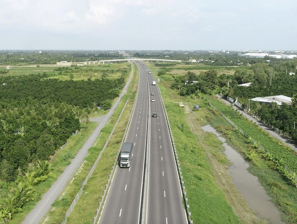 Khởi công dự án mở rộng cao tốc TP Hồ Chí Minh - Trung Lương - Mỹ Thuận trong quý II/2025