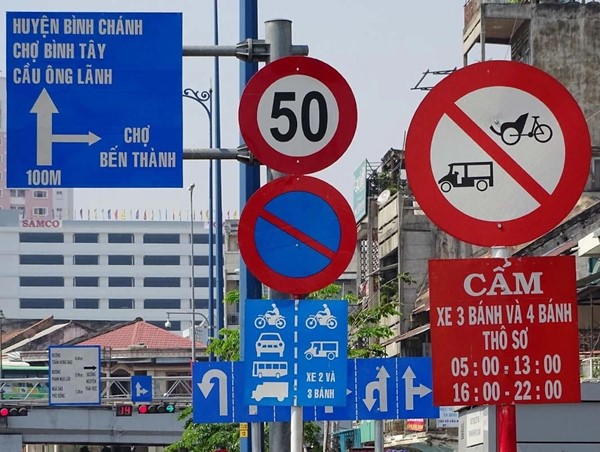 Rà soát tổng thể hệ thống biển báo: đảm bảo giao thông, hạn chế vi phạm