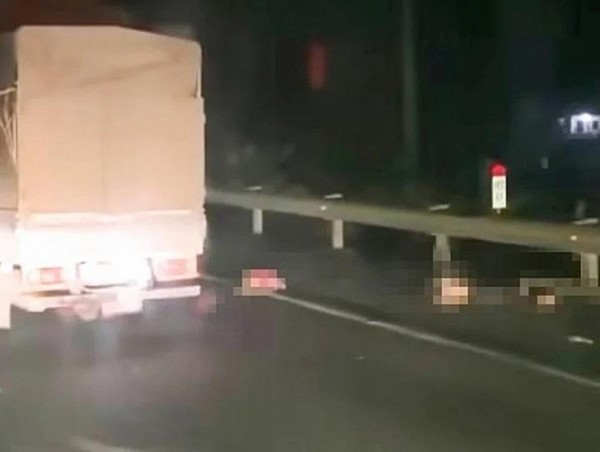 Ô tô đâm tử vong người đi bộ trên cao tốc xử lý thế nào?