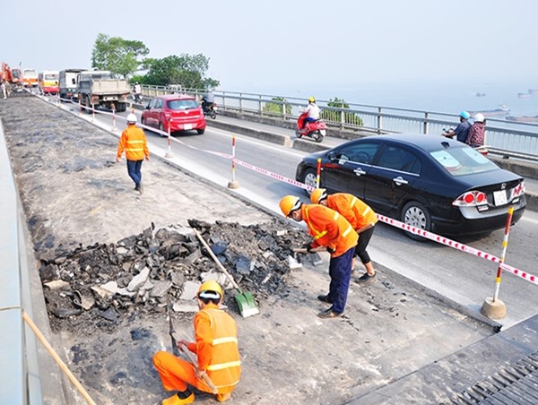 Hà Nội: Phân luồng tổ chức giao thông cho các phương tiện qua cầu Chằm Mè