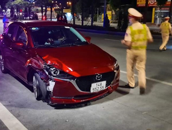 Vụ va chạm giao thông, một tài xế có nồng độ cồn cao trong khí thở